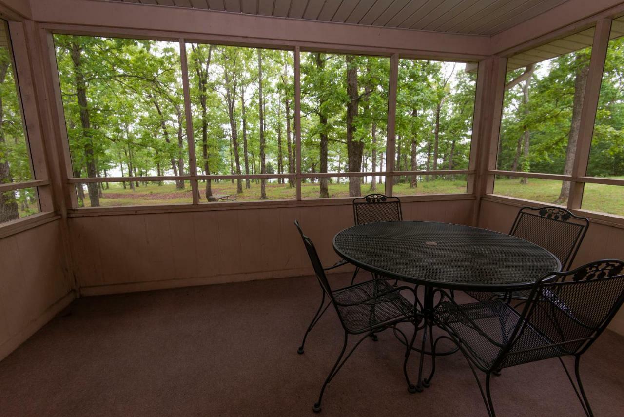 Kenlake State Resort Park Aurora Exterior photo